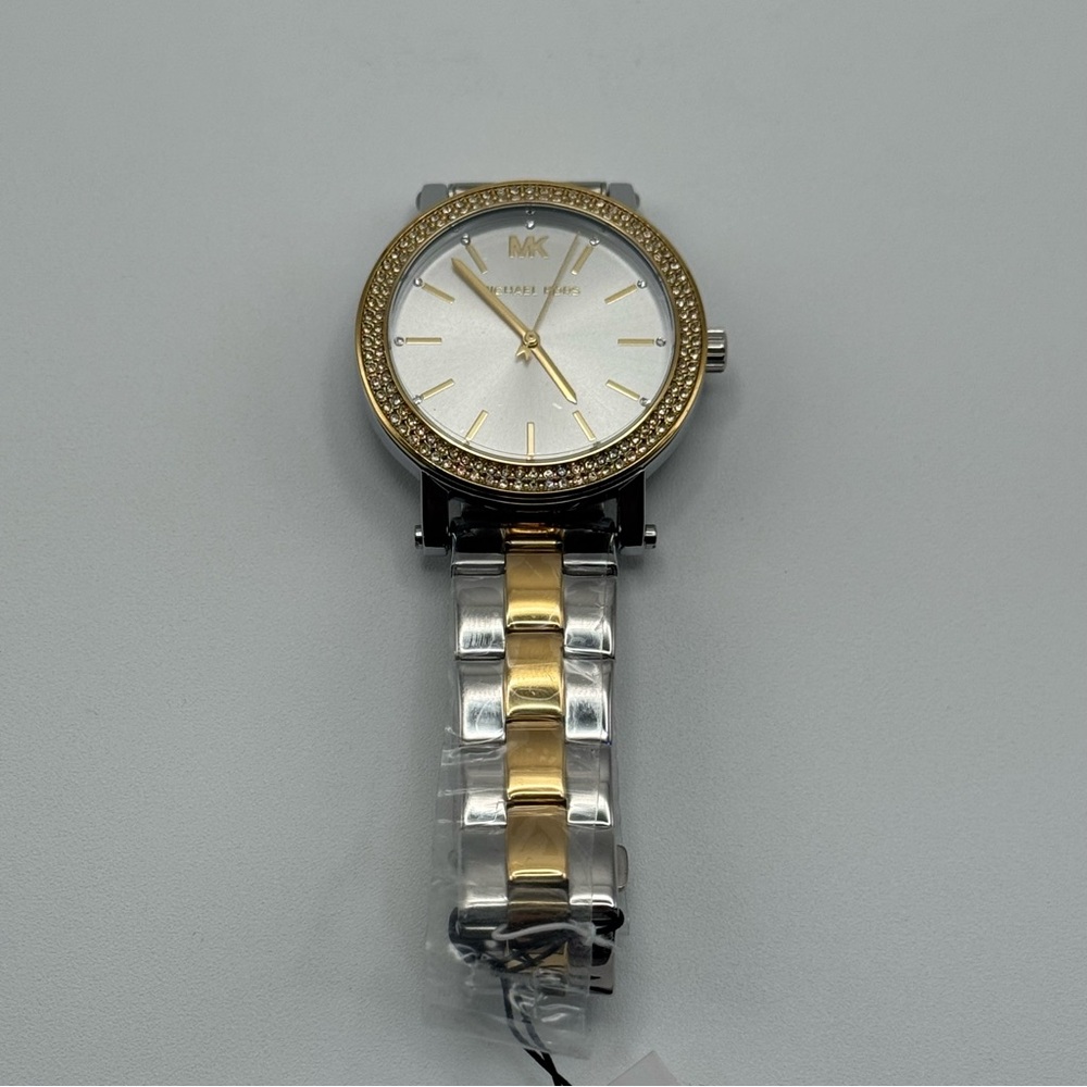 Michael Kors Women's Corey Three-Hand Two-Tone Alloy Watch 38mm - Two tone - Picture 5 of 6